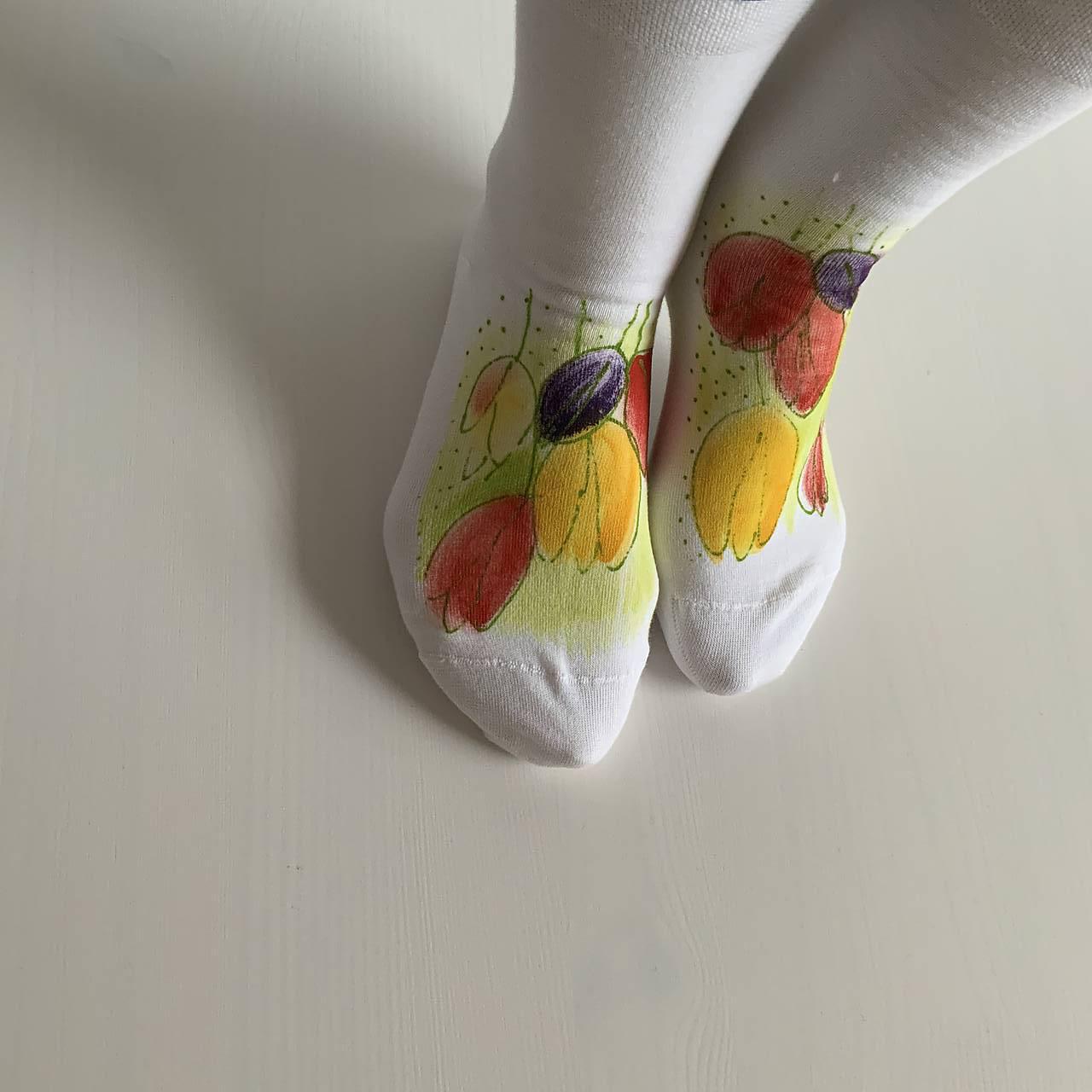 Maľované kvetinkové ponožky (Tulipánové 3)