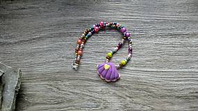 Detské doplnky - Dievčenský náhrdelník s mušlou (perličkový č. 3112) - 11615704_