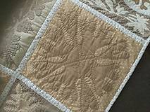 Úžitkový textil - quilt ARTfiore - celý ručne vyšívaný - 11622314_