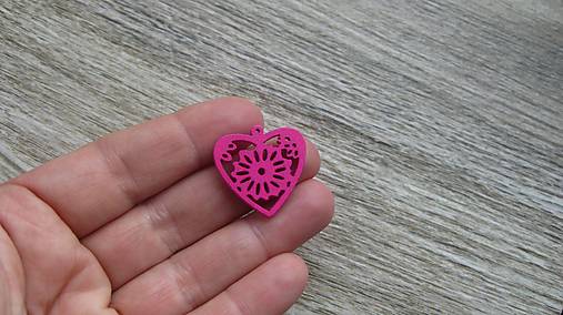 Drevený výrez srdce 2,5 cm - výber z viac farieb, 1 ks (cyklamenovo ružové)