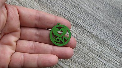 Polotovary - Drevený výrez kruh LOVE 2,5 cm - výber z viac farieb, 1 ks (zelený) - 11624102_