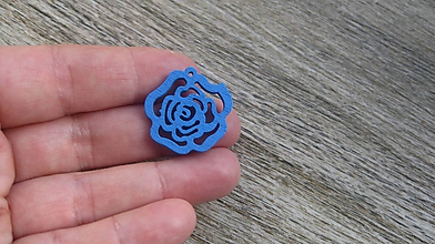 Polotovary - Drevený výrez kvet, ruža 2,5 cm - výber z viac farieb, 1 ks (modrá) - 11646730_