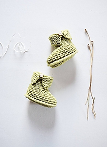 Detské topánky - Papučky pre bábätko - chlapčeka (Jabĺčková - dĺžka: 9 cm) - 11650529_