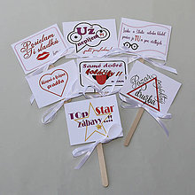 Darčeky pre svadobčanov - Tabuľky na fotenie menšie - 8 ks - hotové, skompletizované - 11650934_