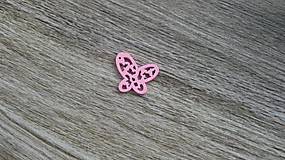 Polotovary - Drevený výrez motýľ 2,5 cm - výber z viac farieb, 1 ks (ružový) - 11649231_
