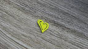 Polotovary - Drevený výrez srdce 2,5 cm - výber z viac farieb, 1 ks (žlté) - 11649328_