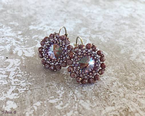 Náušnice - Nežné fialové kvetinkové Swarovski náušnice - 11653046_