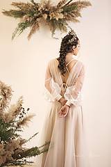 Šaty - Svadobné šaty v páse na gumičku, dlhý tylový rukáv, telové podšitie na ramienka - 11671959_