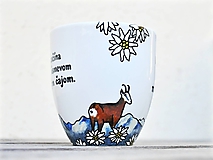 Nádoby - Maľovaný porcelánový hrnček - Tatry/Kamzík/Plesnivec alpínsky - 11674275_