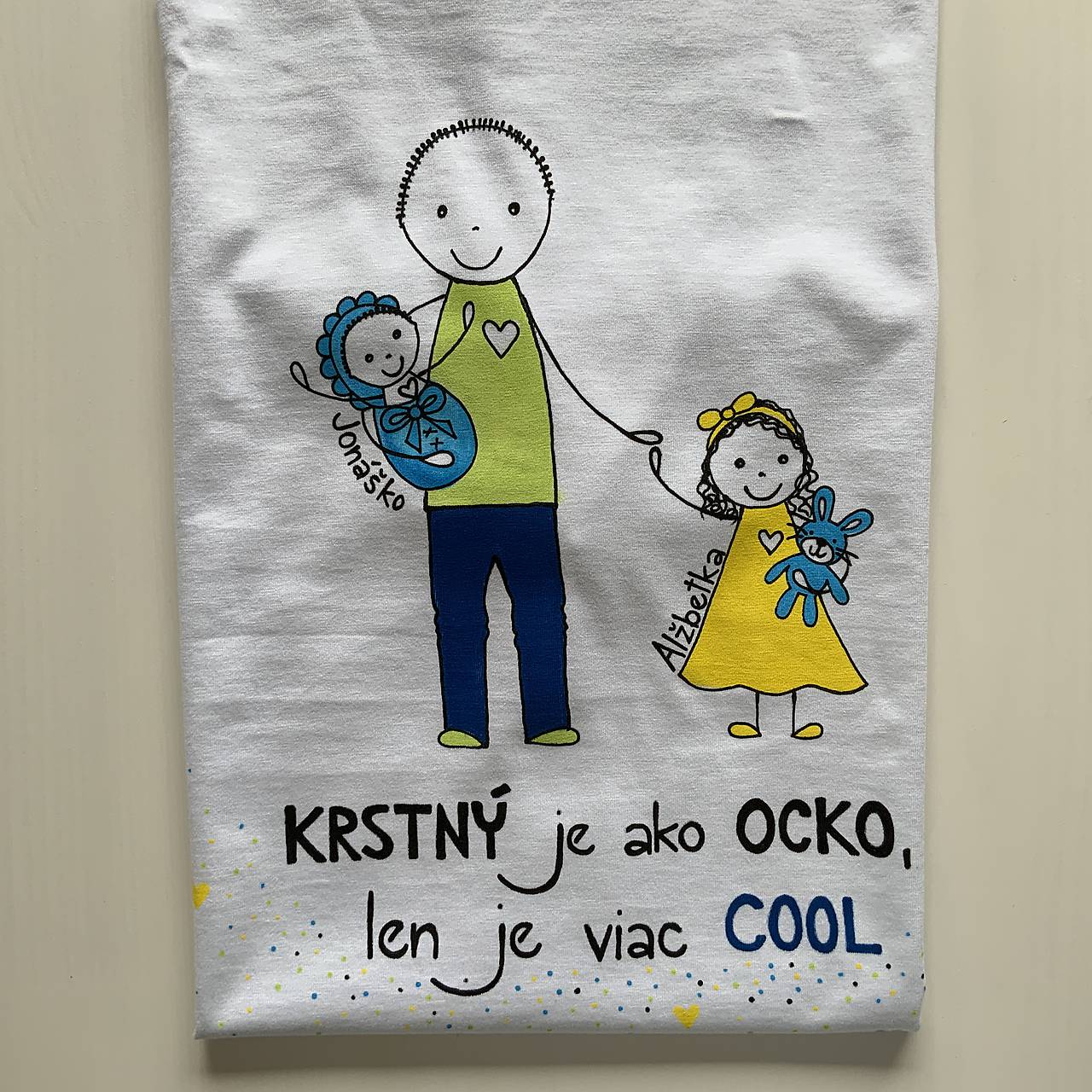 Originálne maľované tričko s 3 postavičkami (KRSTNÝ + bábätko (chlapček) + dievčatko)