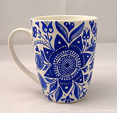 Nádoby - porcelánový hrnček ručne maľovaný Modré srdiečko - 11676678_