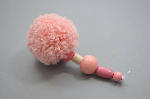 Kľúčenky s bombuľkami pink (Ružová)
