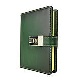 Papiernictvo - Kožený zápisník na heslový zámok, ručne tieňovaný, zelená farba - 11679657_