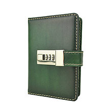 Papiernictvo - Malý kožený zápisník na heslový zámok, ručne tieňovaný, zelená farba - 11679790_