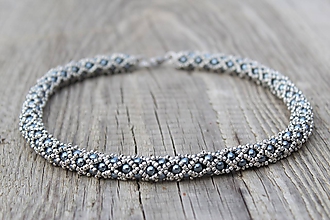 Náhrdelníky - náhrdelník sivo-kovový - 11681101_