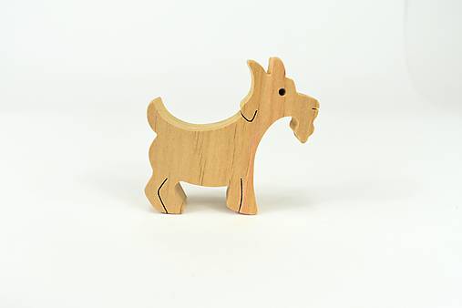 Koza - malé drevené zvieratko