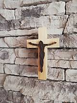 Dekorácie - Drevený krížik - Ježiš na kríži - 11693724_
