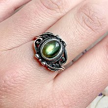 Prstene - Floral Labradorite Ring / Elegantný vintage prsteň s labradoritom - 11700969_