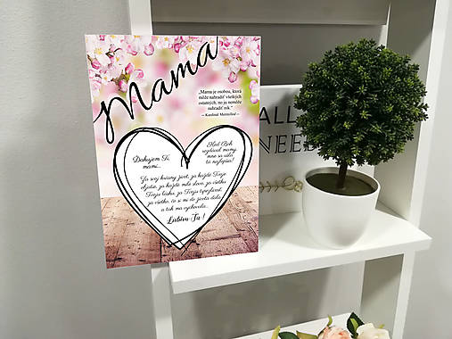 Darček pre mamku ku dňu matiek - Tabuľka s poďakovaním pre mamu (drevené pozadie s kvetmi)