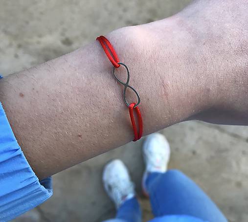 Náramky - Náramok s nekonečnom  (Čierna) - 11711586_