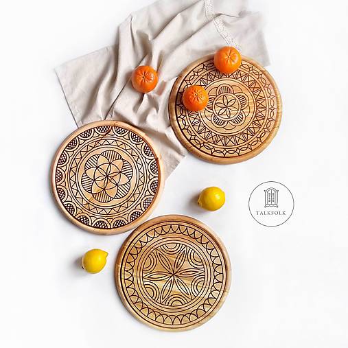 Podnos s Kyjatickym vzorom