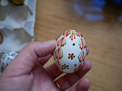  - biele vajíčka malé - 11734120_