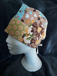 Čiapky, čelenky, klobúky - operačná čiapka vzorovaná (vzor-hnedý kvet) - 11737338_