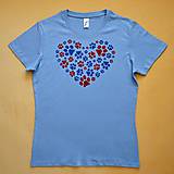 Topy, tričká, tielka - Modré dámské triko s kočičími stopami M 1135500 - 11737525_