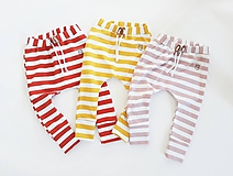 Detské oblečenie - Tepláky Stripes - 11754925_