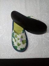 Ponožky, pančuchy, obuv - Papuče fialky - 11784583_