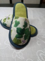 Ponožky, pančuchy, obuv - Papuče fialky - 11784585_