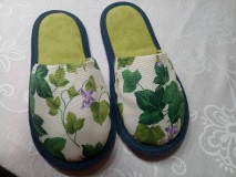 Ponožky, pančuchy, obuv - Papuče fialky - 11784590_