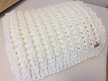 Úžitkový textil - Pletená deka “krémový vrkoč” (60 x 70 cm) - 11812202_