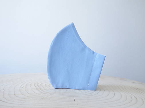 Tvarované 2 alebo 3 vrstvové ochranné rúško 100% bavlna s priestorom na filter  jednofarebné - dámske M (nebíčkovo modrá)