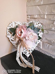 Dekorácie - Vintage srdce s jutou, krajkou a perličkami 25cm - 11872522_
