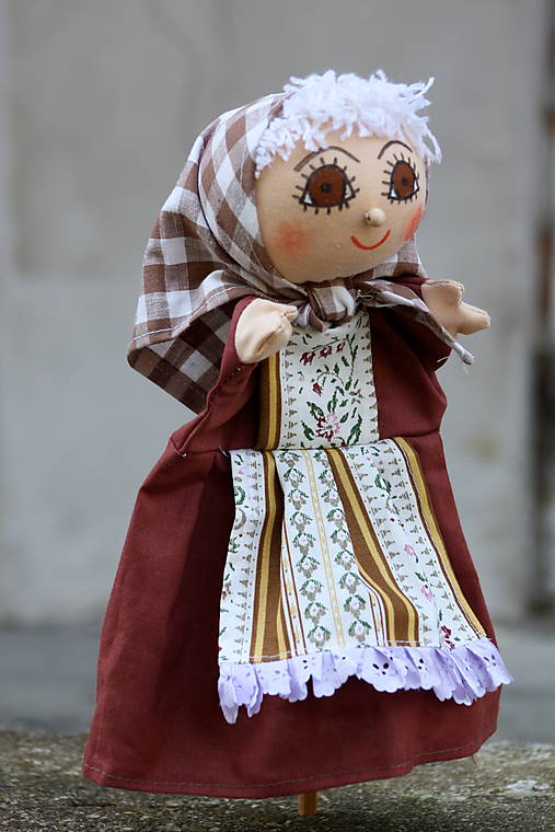 Hračky - Maňuška. Bábika Babička Boženka. - 11884072_