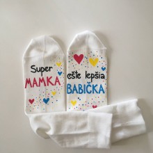 Ponožky, pančuchy, obuv - Maľované ponožky s nápisom : "Super MAMA/MAMKA/ ešte lepšia BABIČKA" (2) - 11895467_
