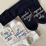 Ponožky, pančuchy, obuv - Maľované ponožky s nápisom: "Môj manžel (Moja manželka) je šťastne ženatý (vydatá)" (+ doplnené mená) - 11898472_