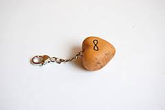 Kľúčenky - Kľúčenka z dreva - Bukové srdiečko - 11904788_