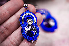 Sady šperkov - Soutache modrý set náušnice a náramok - 11916481_