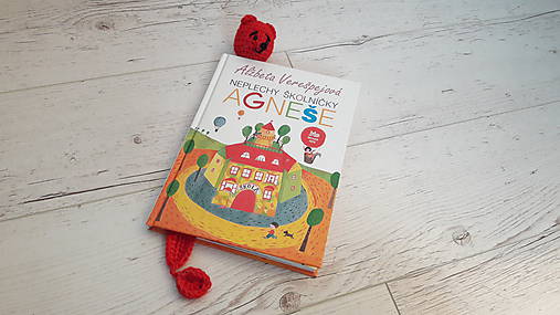 Papiernictvo -  háčkovaná záložka do knihy - 11923927_