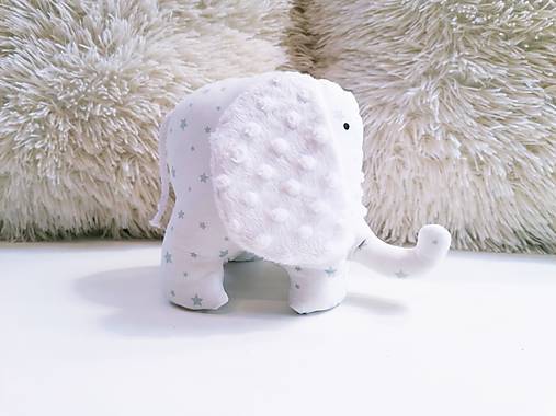 Mäkučký sloník mentolové hviezdičky na bielom