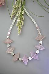 Náhrdelníky - ruženín a krištál náhrdelník luxusný - 11950467_