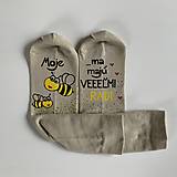 Ponožky, pančuchy, obuv - Maľované ponožky pre PANI UČITEĽKU včielok (béžové) - 11998849_