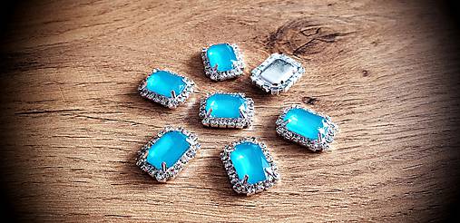 Galantéria - Našívacia aplikácia - 20 x 16 mm (Tyrkysová) - 12004603_