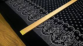 Textil - Bavlnená látka - Krajkový motív - cena za 10 centimetrov (Čierna) - 12009394_