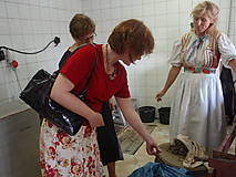 Kurzy - Rodinná exkurzia v keramickej dielni Majolika-R so štrúdľou - 12013255_