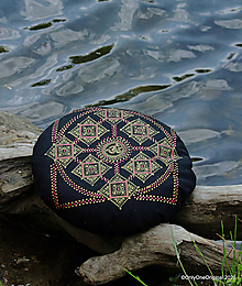 Úžitkový textil - Maľovaný ručne šitý meditačný vankúš KOSHI - 12012451_