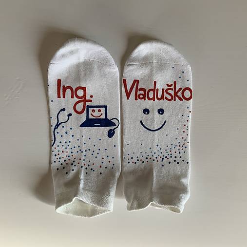 Maľované ponožky s titulom a menom (pre ITčkara)