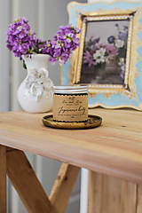 Sviečky - Sójová sviečka "Jazmínové kvety" (130g v hnedom skle) - 12039708_
